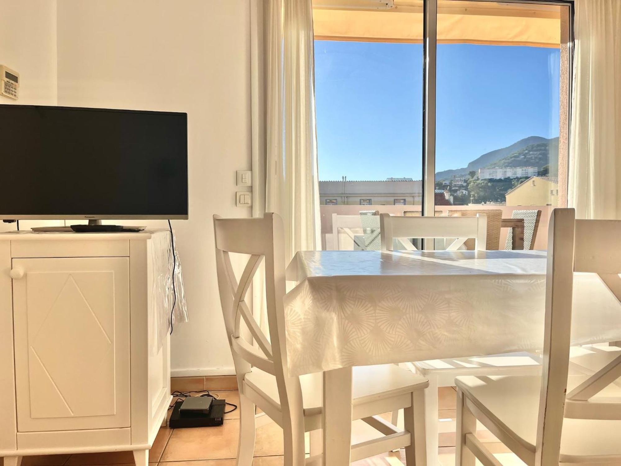 Appartamento "Le Rooftop Des Rivages" Immense Terrasse, Centre Mentone Esterno foto